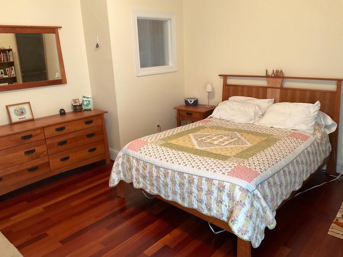 Lakeside Villa Котидж Гроув Екстериор снимка